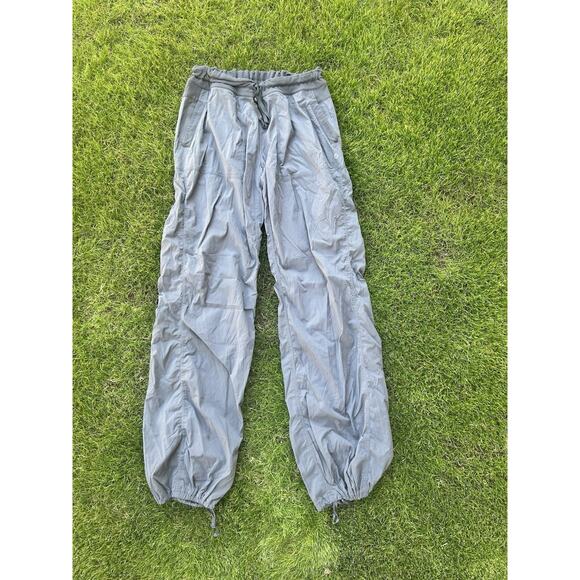 Lululemon Pants Womens Size 12 Gray Dance Studio Unlined LW5573S Wide Leg - Picture 1 of 5